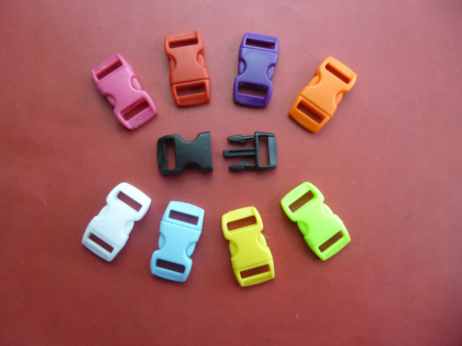 现货供应塑料插扣 箱包安全扣 塑胶背包扣 质量有保 价格最低