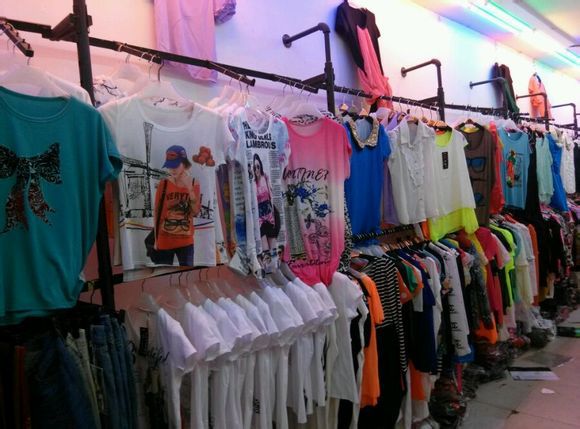 服装甩货续集,还有人记得我不.夏天我卖这些!