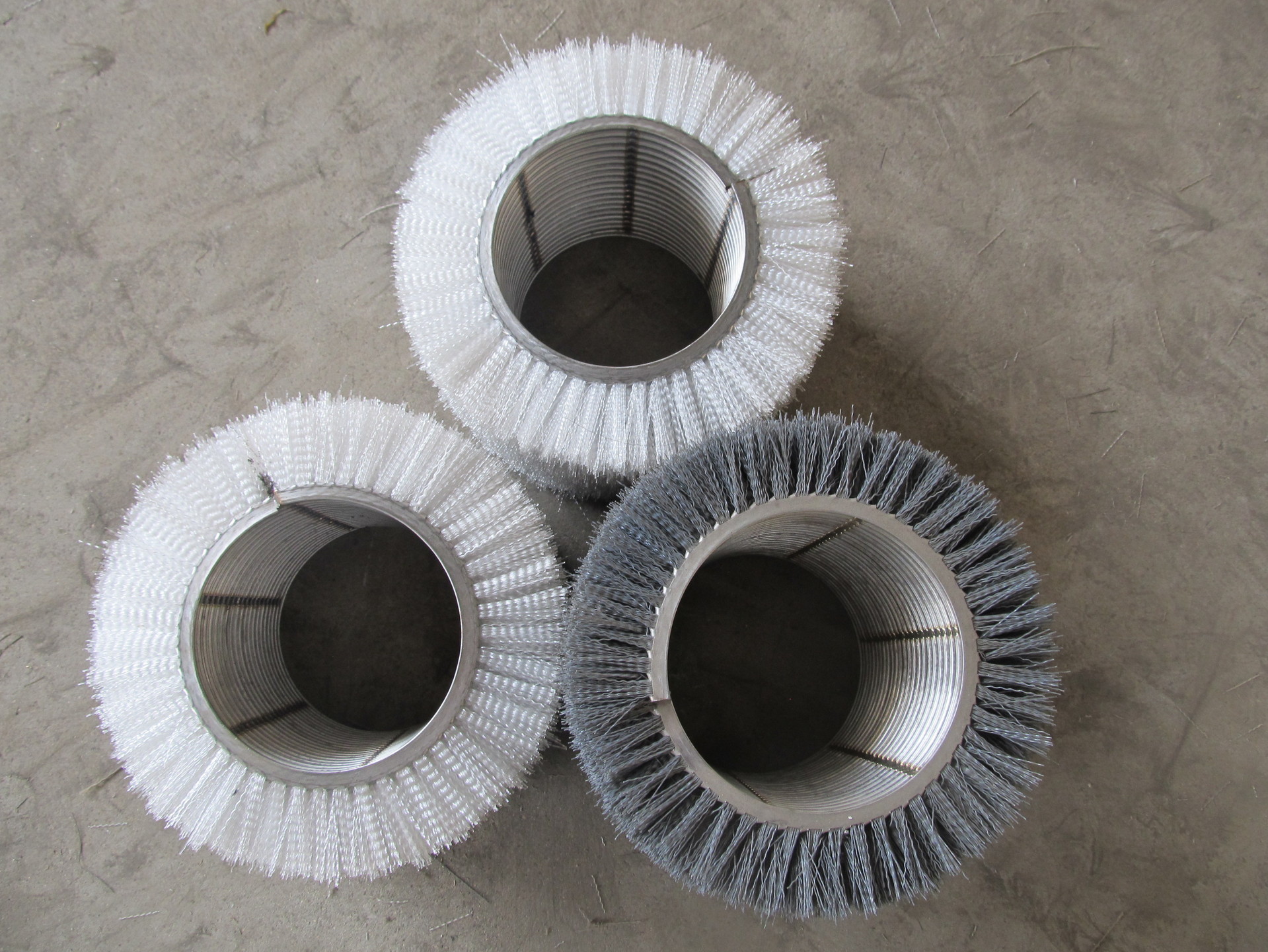 供应内绕弹簧刷,抛光磨料丝钢丝弹簧刷 ,弹簧刷毛刷辊