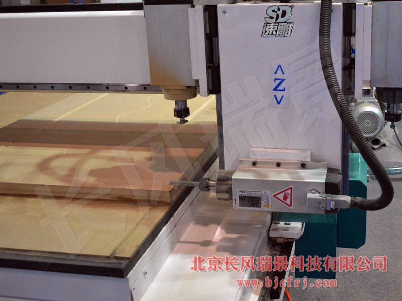速雕三工序木工数控实木门雕刻实木家具雕刻橱柜雕刻板式家具雕刻