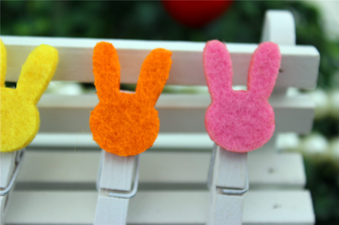 五彩缤纷的小兔子夹子