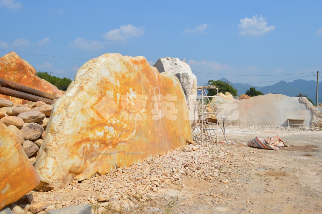 特大型精品景观卧石可用于景观装饰刻字低价厂家直供
