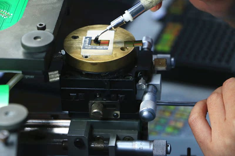 dip插件加工,焊接后焊加工厂,深圳华强北组装加工,装配加工