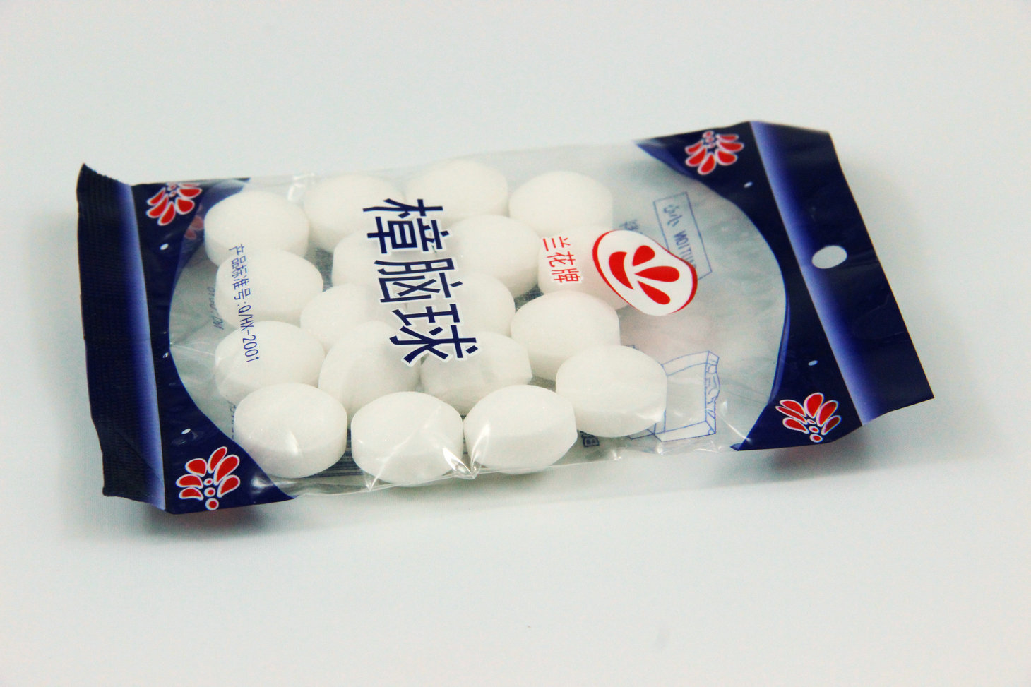 批发纯天然 白色樟脑丸防霉防蛀防虫防蛀樟脑球香樟木香樟晶球