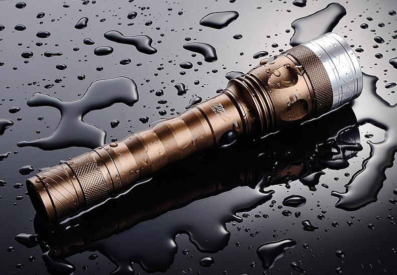 久量5w充电强光手电筒 夜骑远射 高亮手电 家用户外照明533