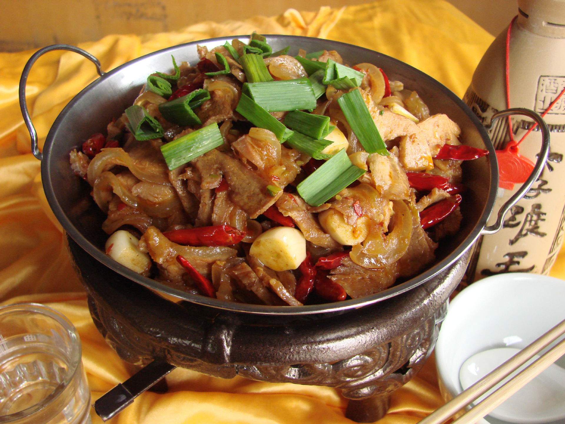 酒店特色菜食材 山牯佬带皮黄牛肉