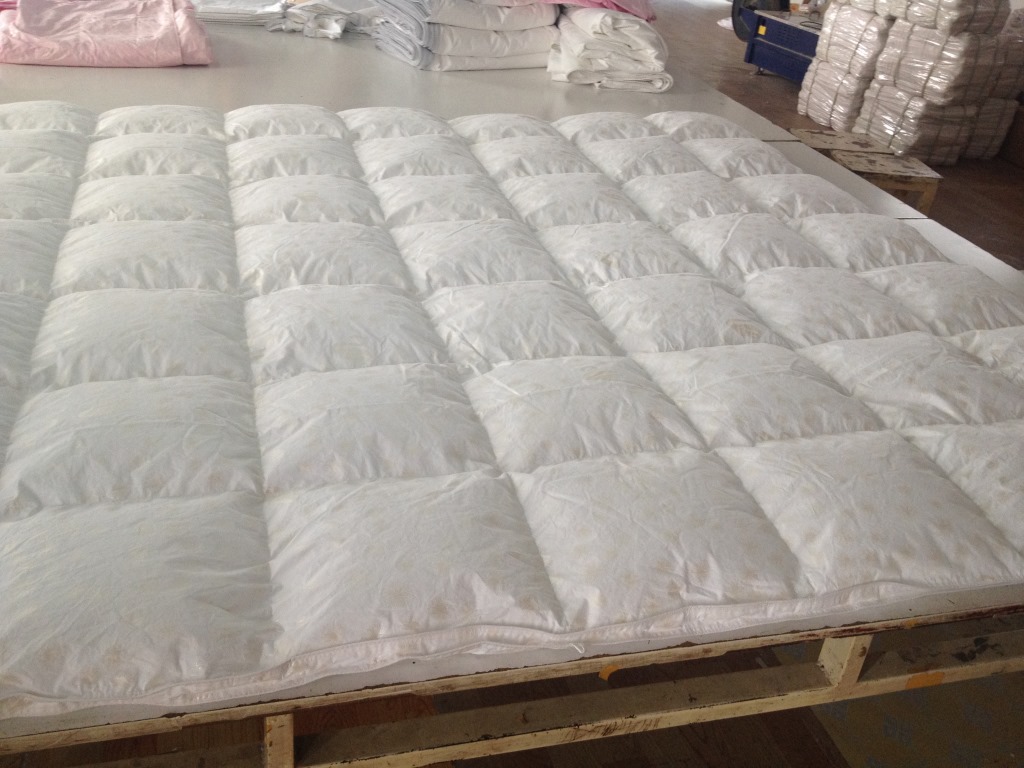 羽绒被套 全棉羽绒被壳 40羽绒被壳 印花羽绒被壳 立衬羽绒被壳图片