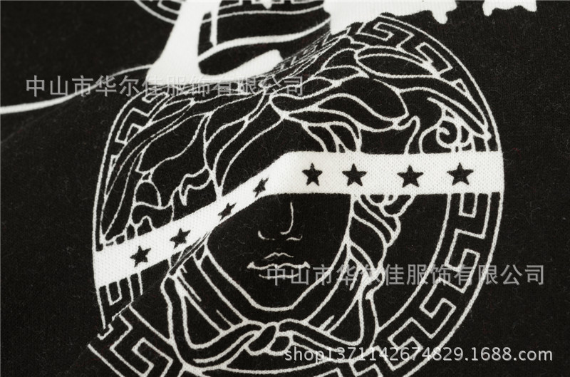 韩国代购stayclassy复古巴洛克图案蒙眼美杜莎黑白两色字母卫衣