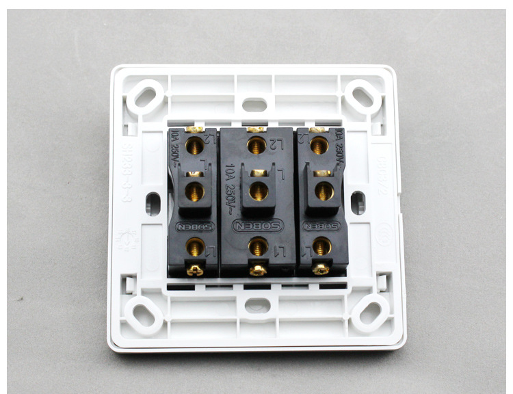 松本开关插座c8安居系列 三开双控开关c8c3/2
