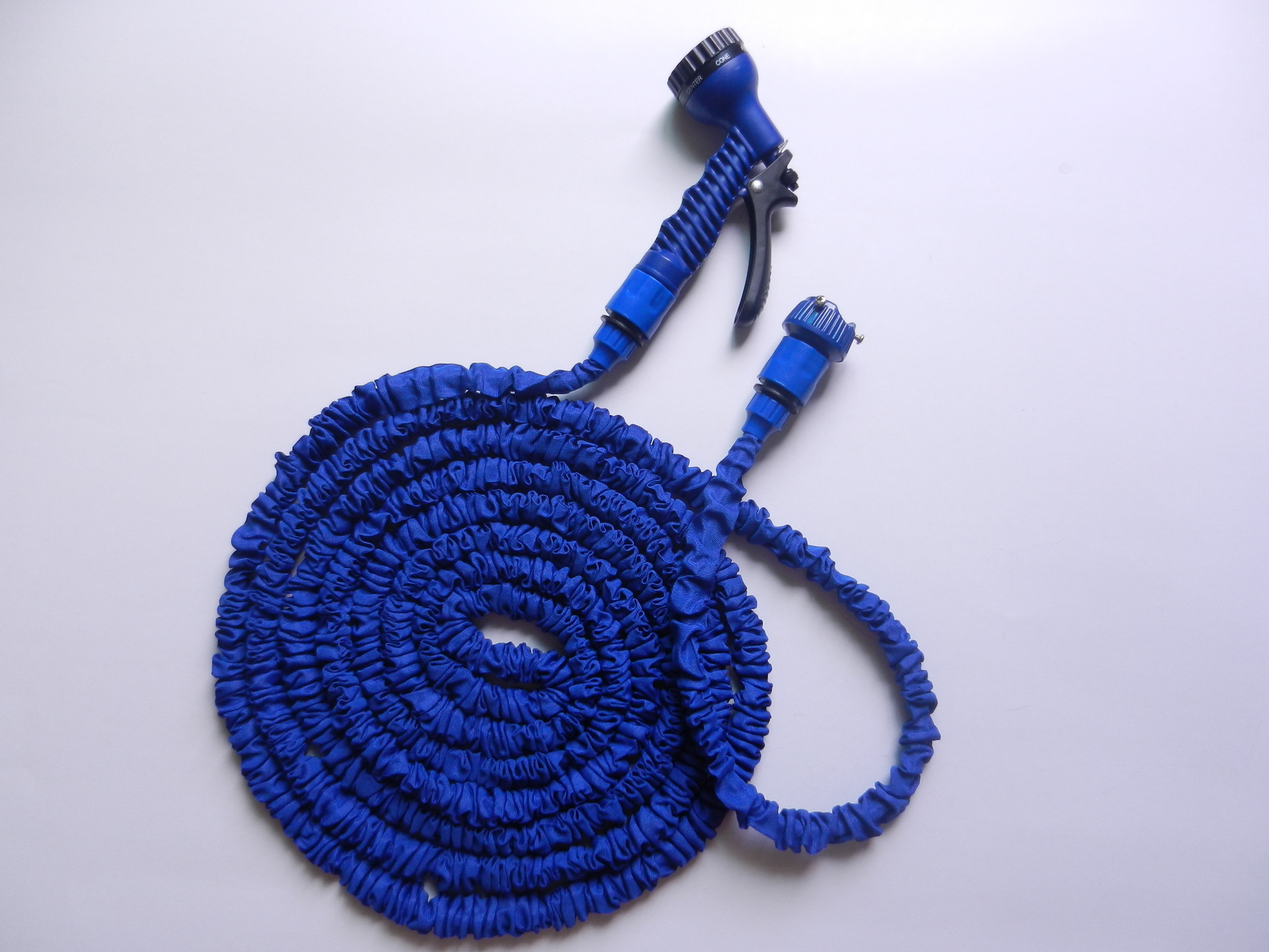 供应75ft天然乳胶伸缩水管3倍自然伸缩x hose