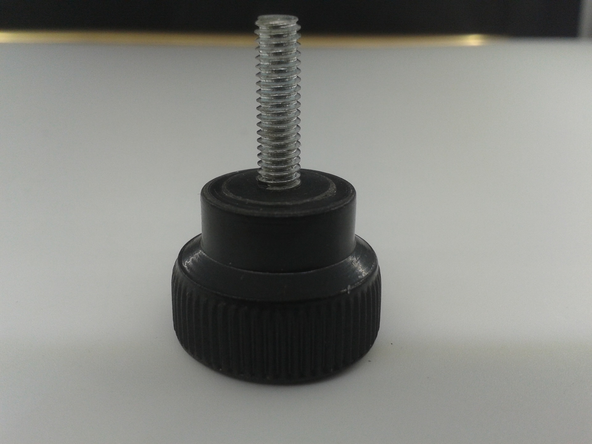 外螺纹酚醛树脂滚花旋钮 p-2843w-1