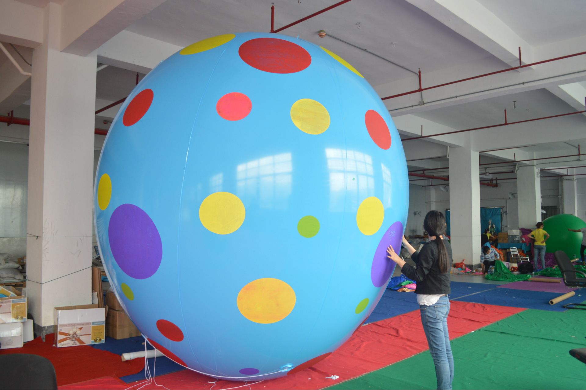 双层落地球五一大促销 环保无毒 物美价廉