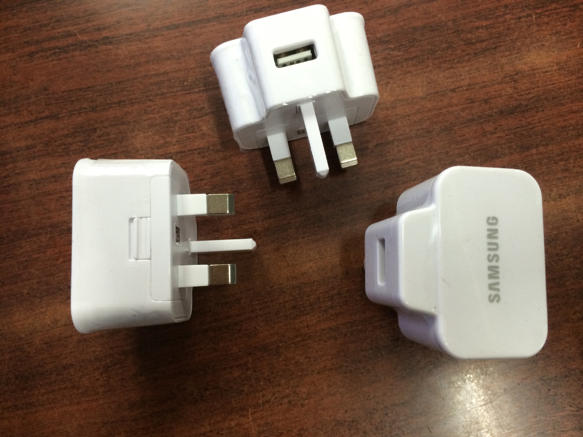 三星note2 三脚英规英标充电器n7100三脚充电器 港规可拆旅充2a