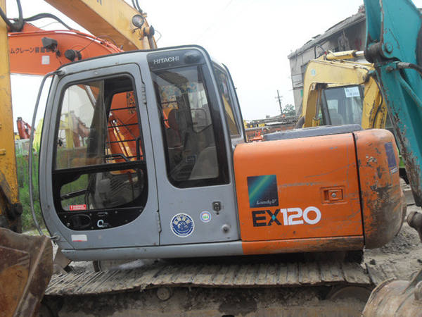 上海路桥工程机械公司现供应二手进口/国产挖掘机: 日立系列:日立ex60