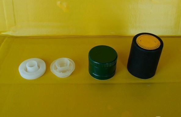 厂家直销 250ml 500ml橄榄油瓶4件套盖子 内塞 铝盖 胶帽