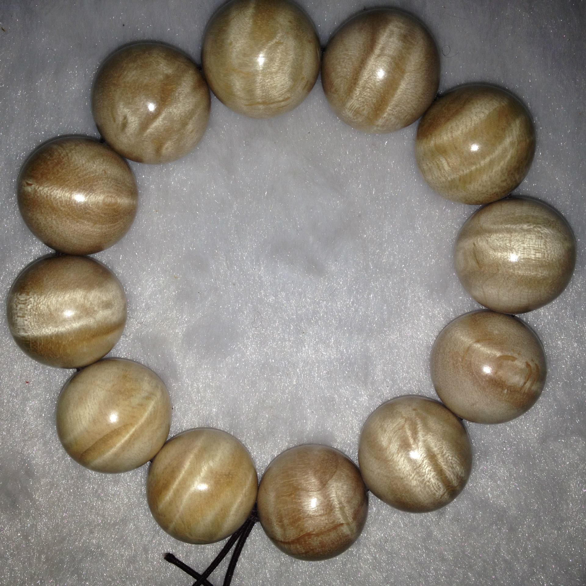 四川大叶桢楠手串 金丝楠木满水波纹20mm佛珠手链 收藏送礼批发