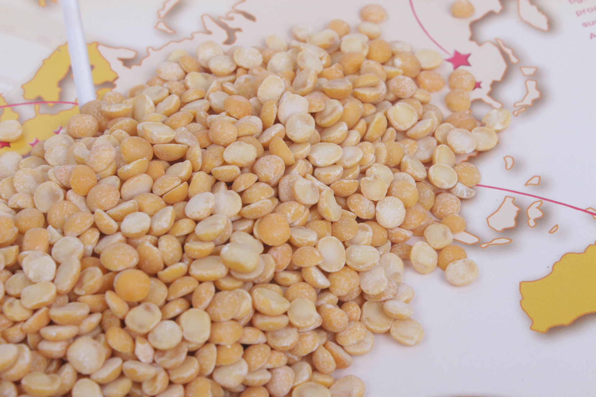 脱皮黄豌豆,整粒,半粒.进口豌豆.厂价直销