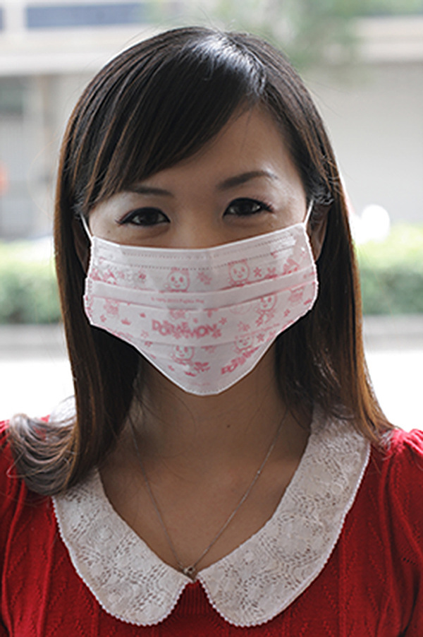 台湾蓝鹰牌独家授权哆啦a梦成人平面三层式不织布防尘口罩三片/包