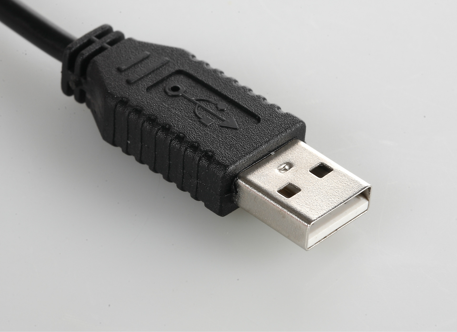 usb2.0和3.0的主要区别是什么