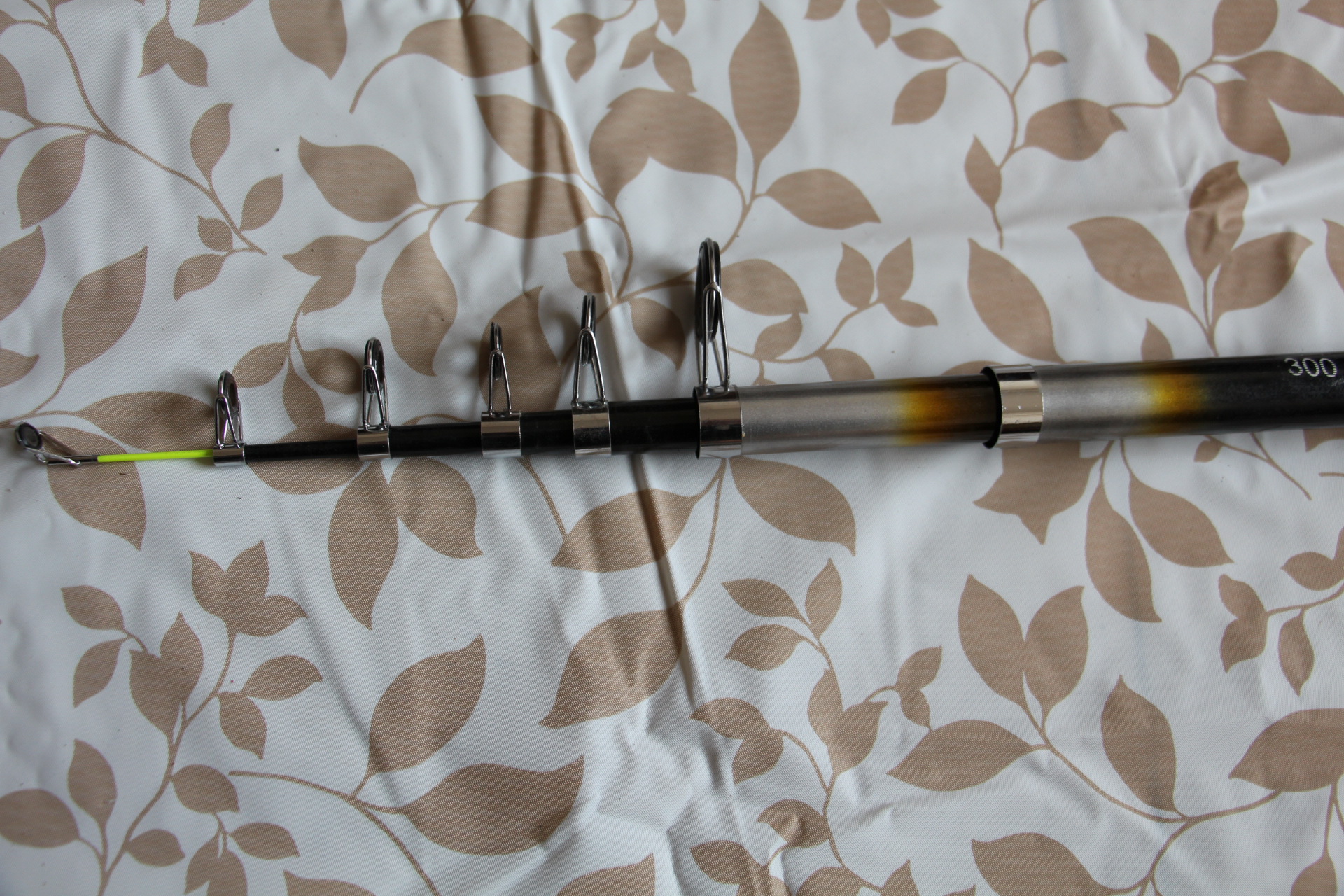 1米2.4米海竿 路亚竿 冰钓竿 玻璃钢碳素手竿