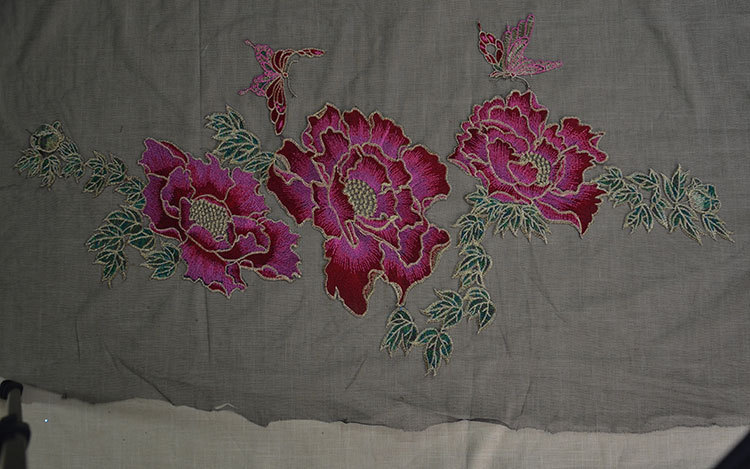 批发金线绣花1242款