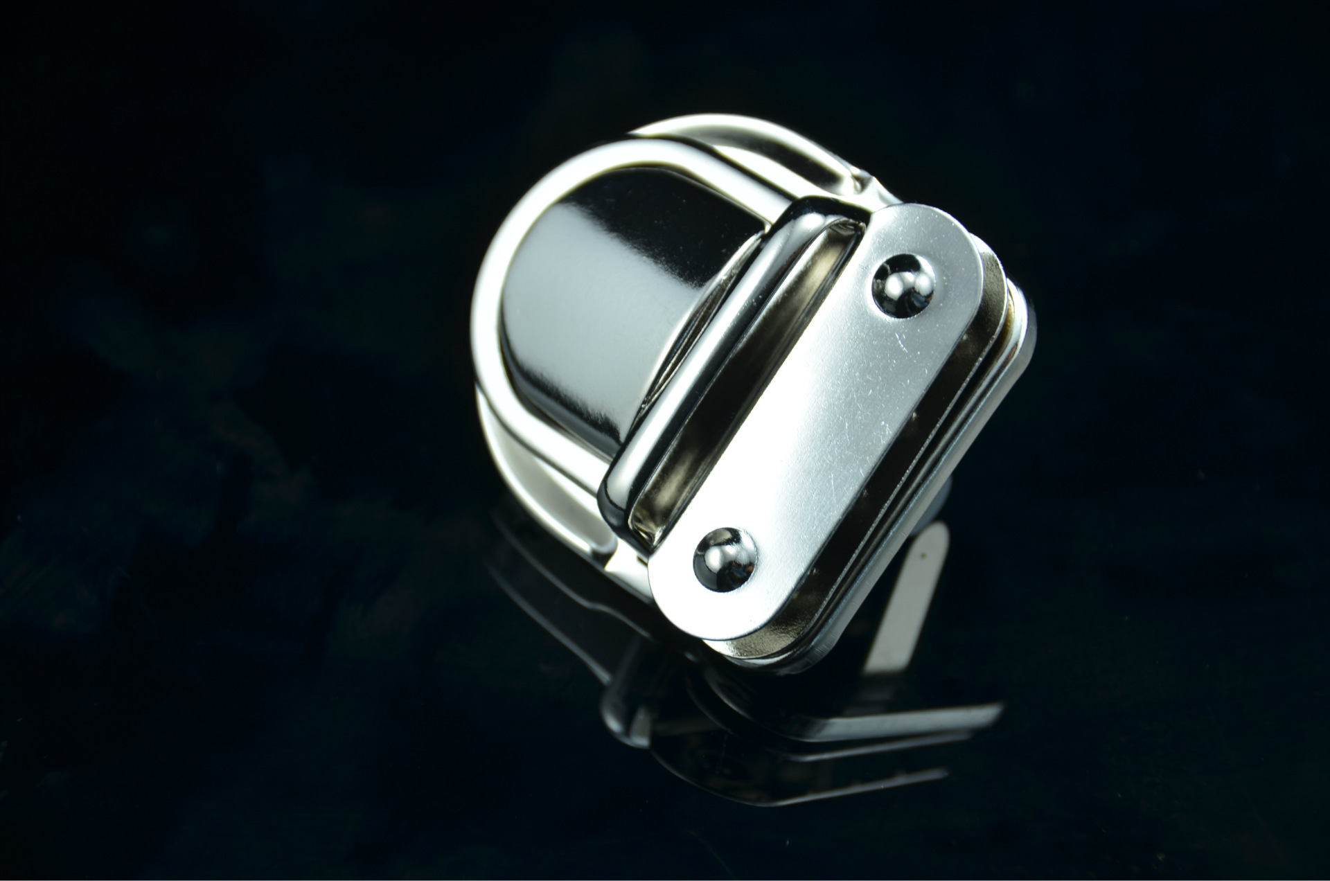 二十年民盛供应大半圆白镍颜色箱包插锁手袋插锁五金锁