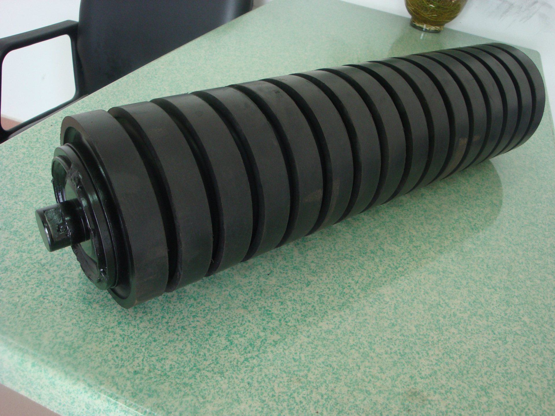 包胶托辊|包胶托辊专业厂家|包胶托辊广东供应商—东莞马特制造