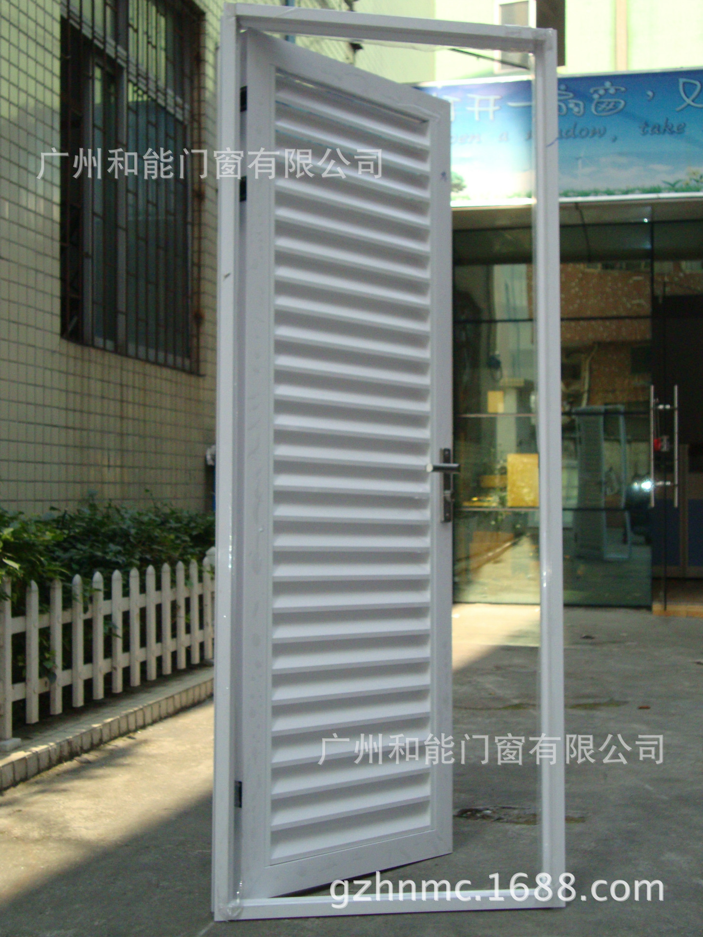 铝合金百叶门图片大全,铝合金百叶折叠门,铝合金百叶门_文秘苑图库