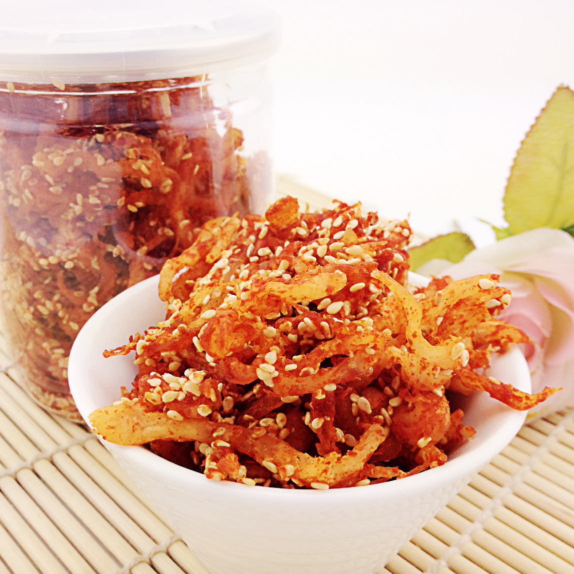 香辣鱿鱼丝 200g 易拉罐装 微信热卖 批发一件代发