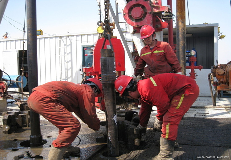 厂家直销三牙轮钻头pdc石油复合钻头取芯矿用钻头牙轮章片