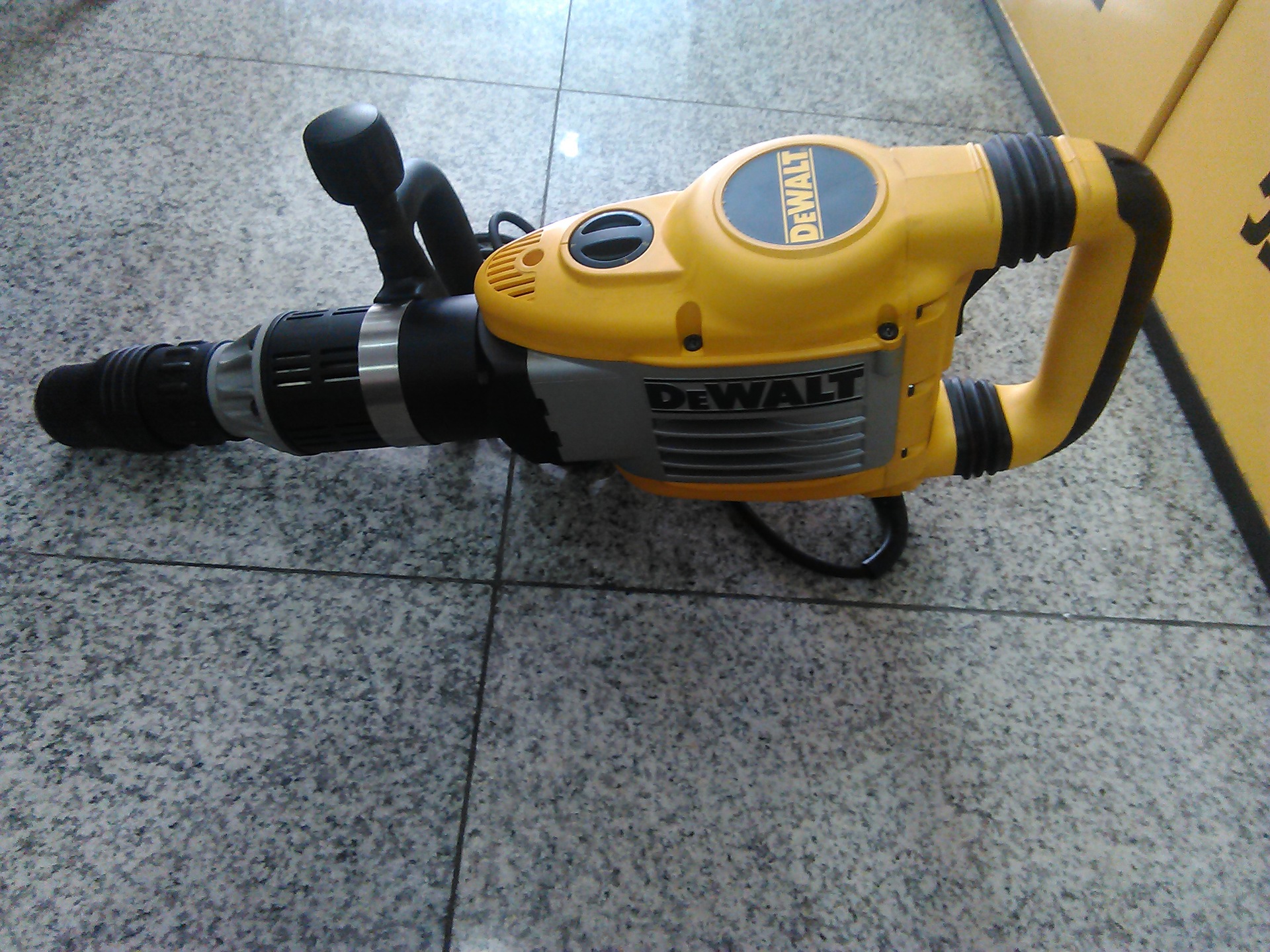 五坑电镐 得伟 d25901得伟电动工具