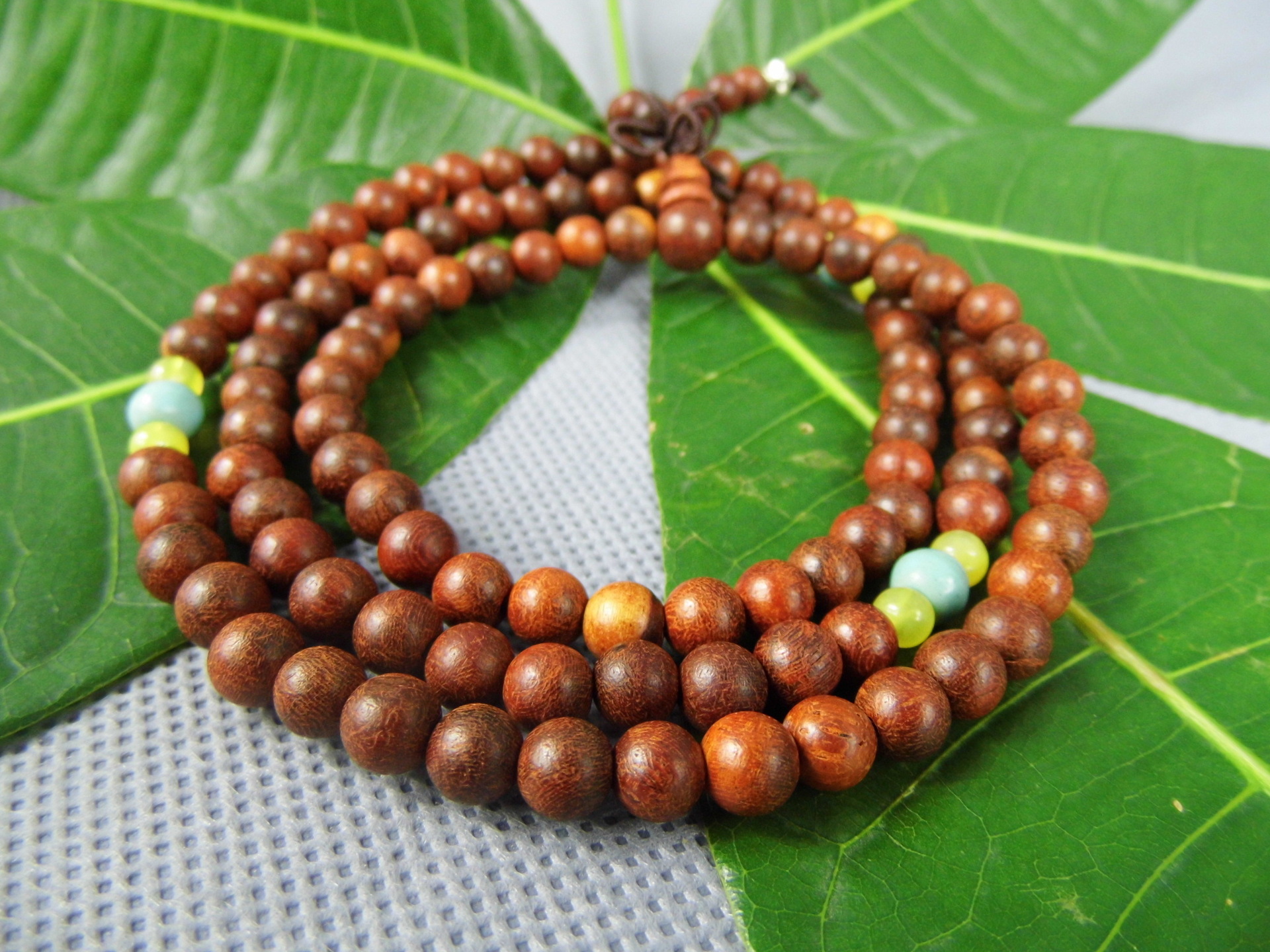 厂家批发泰国花梨0.8*108颗隔珠 佛珠工艺品 礼品 批发