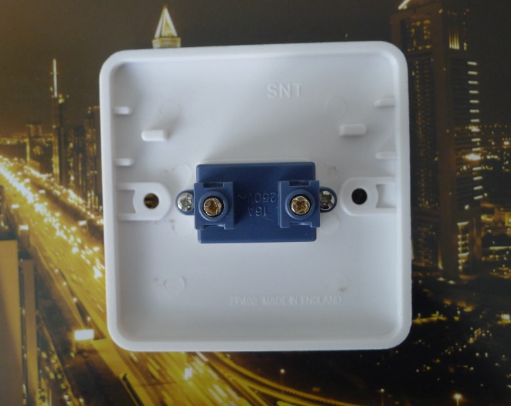 【墙壁插座面板 2孔16a插座 温州厂家直销】价格,厂家,图片,电工开关,