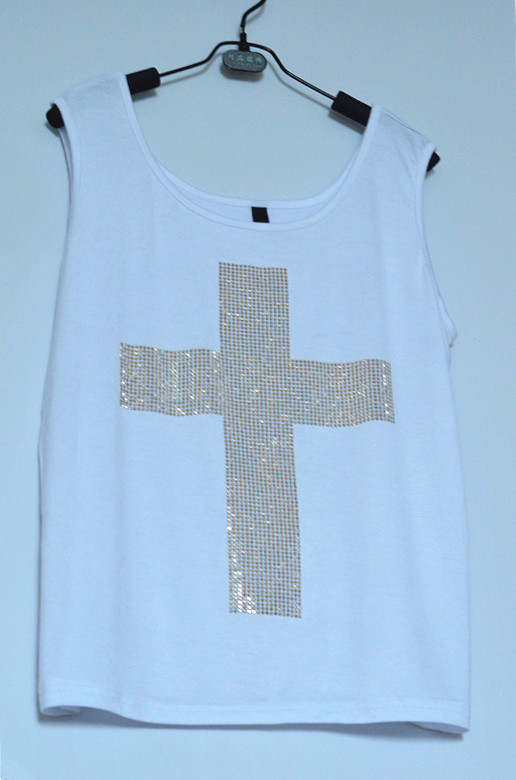 欧美宽松十字架背心