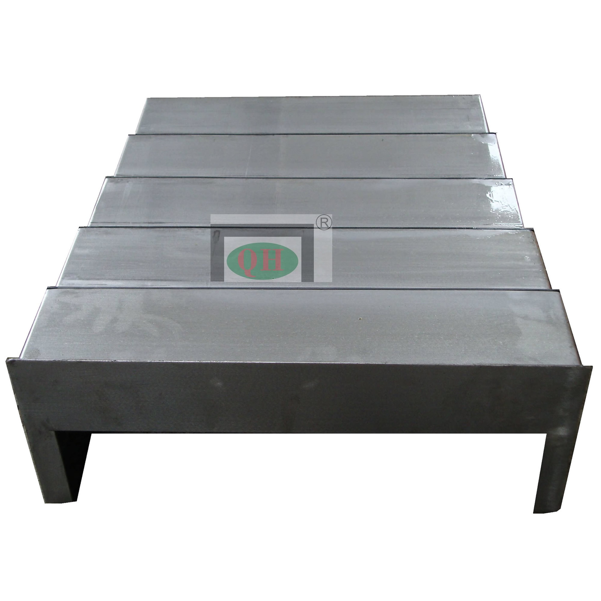 专业研发制造机床护罩 钢板防护罩 钢板护罩 伸缩护罩