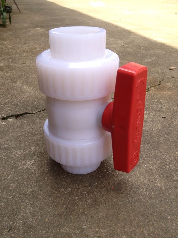 各种规格活接球阀白色活接球阀双由任开关pp球阀