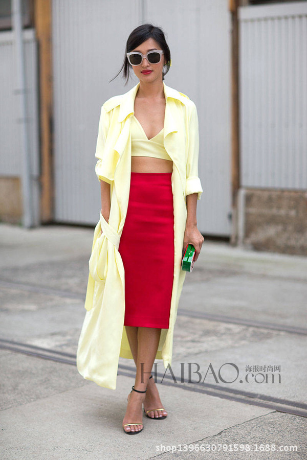 时尚博主妮可·沃恩 (nicole warne) 现身2014春夏悉尼时装周秀场