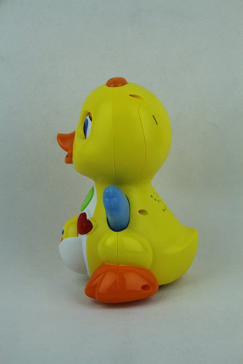 eq摇摆大黄鸭 婴幼儿童电动音乐万向益智动物玩具 早教玩具批发