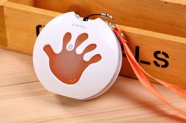 供应迷你便携蓝牙音箱 插卡音响 mp3低音炮 外放 小手掌 音响