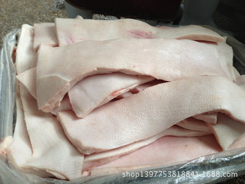 厂家直销猪皮 猪脊皮 猪碎皮