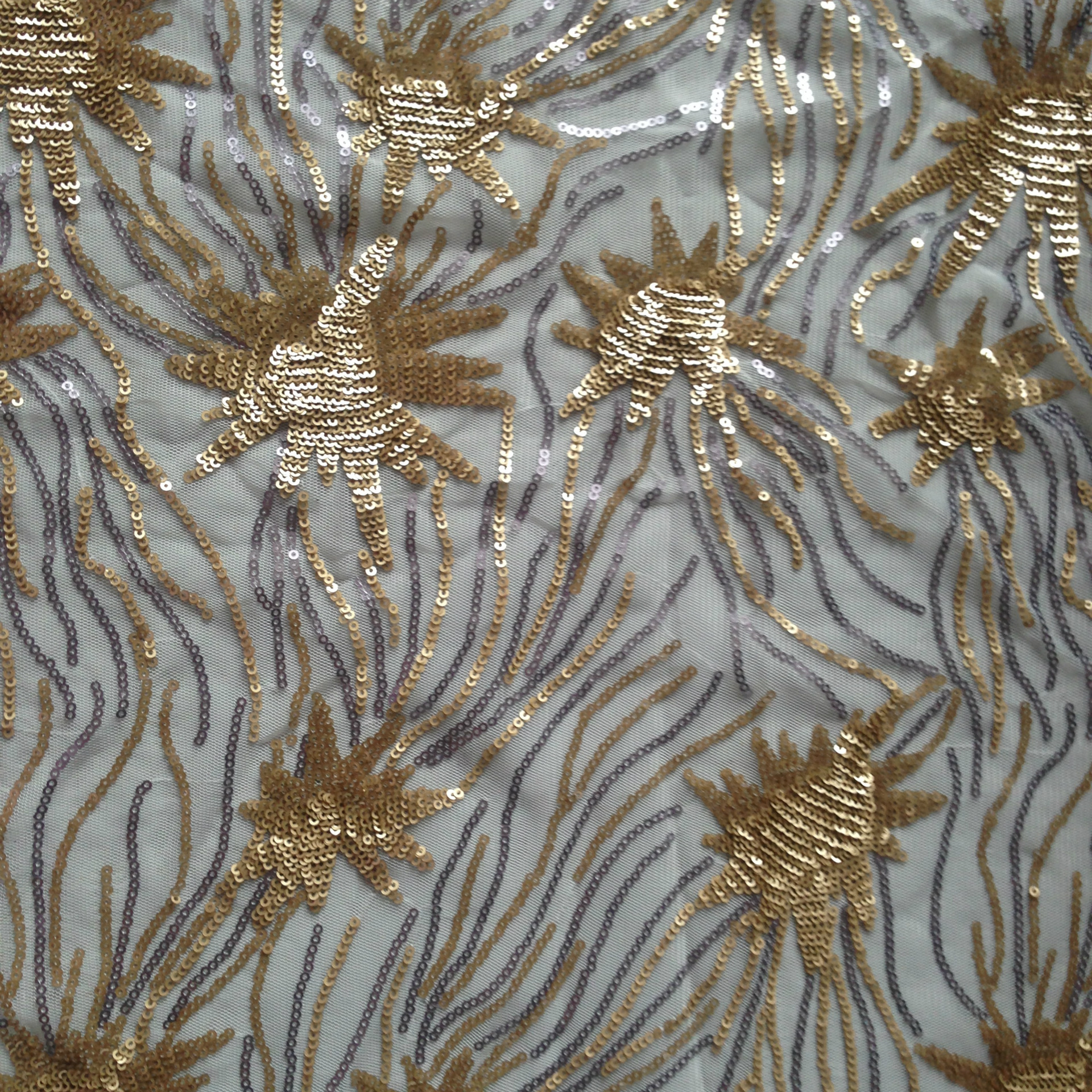 厂家供应 金片绣 亮片绣 珠片绣花面料