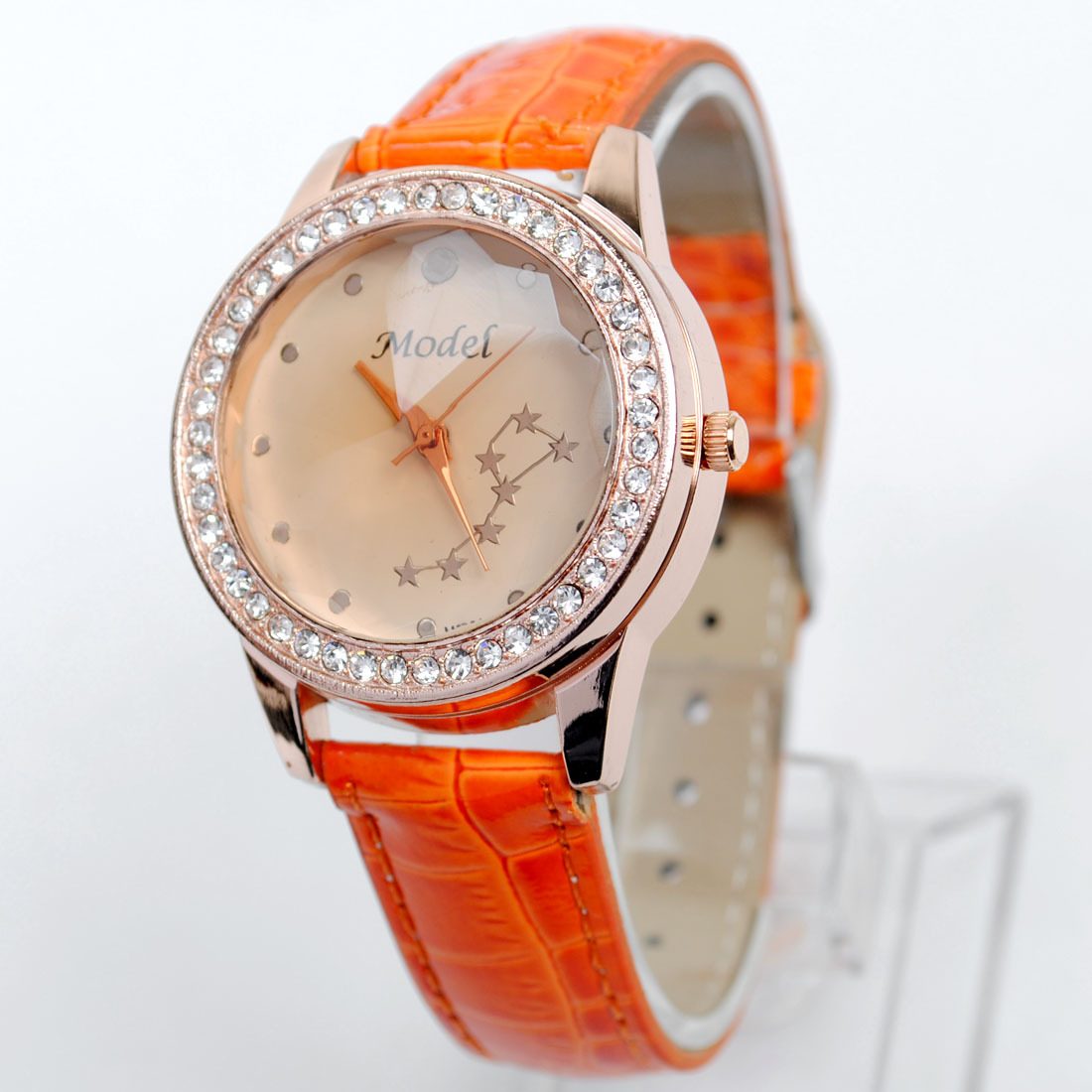 新款时尚靓丽七星个性皮带女表镶钻手表 多色可选支持一件代发