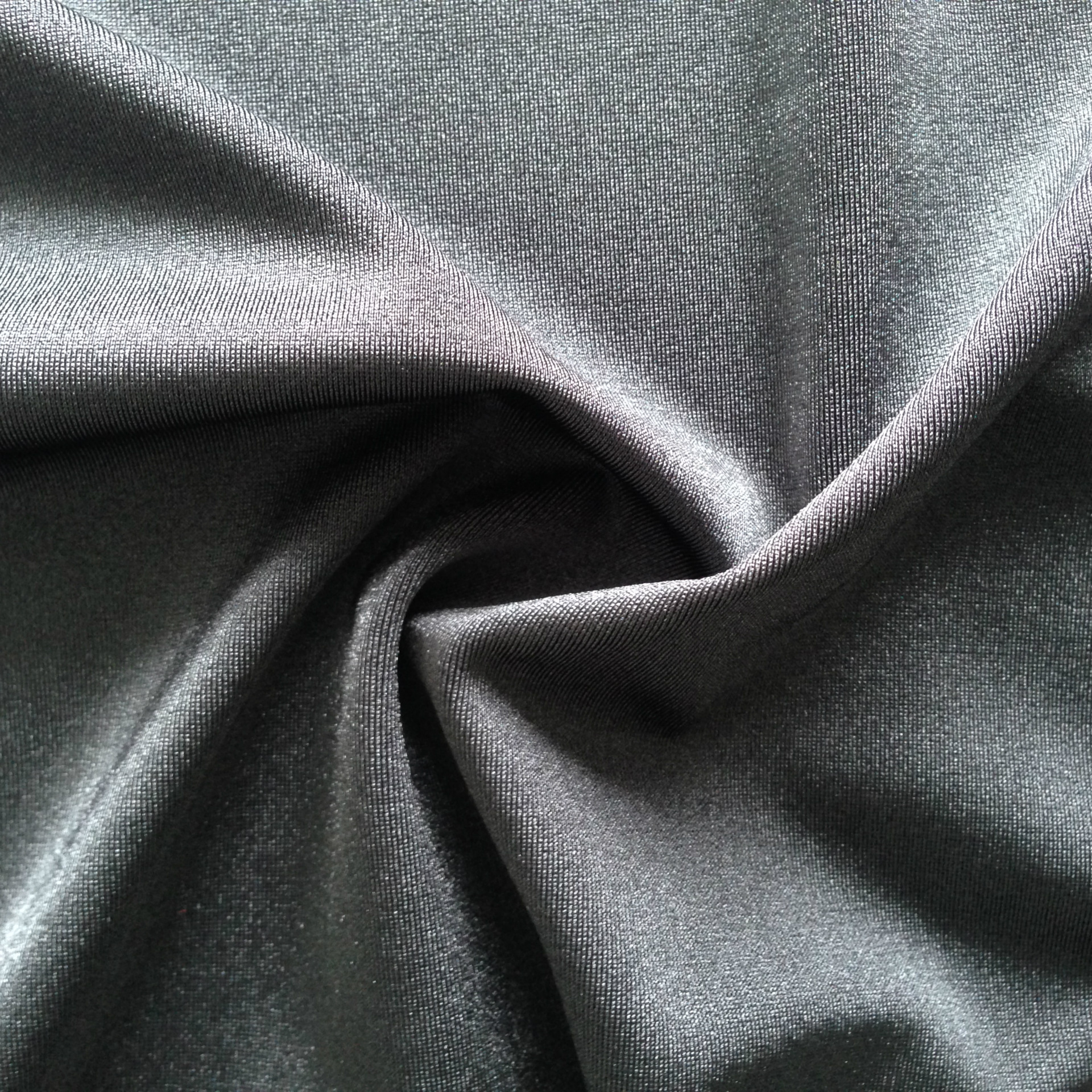 【免费取样】经编弹力泳衣面料(超亮光锦氨纶)