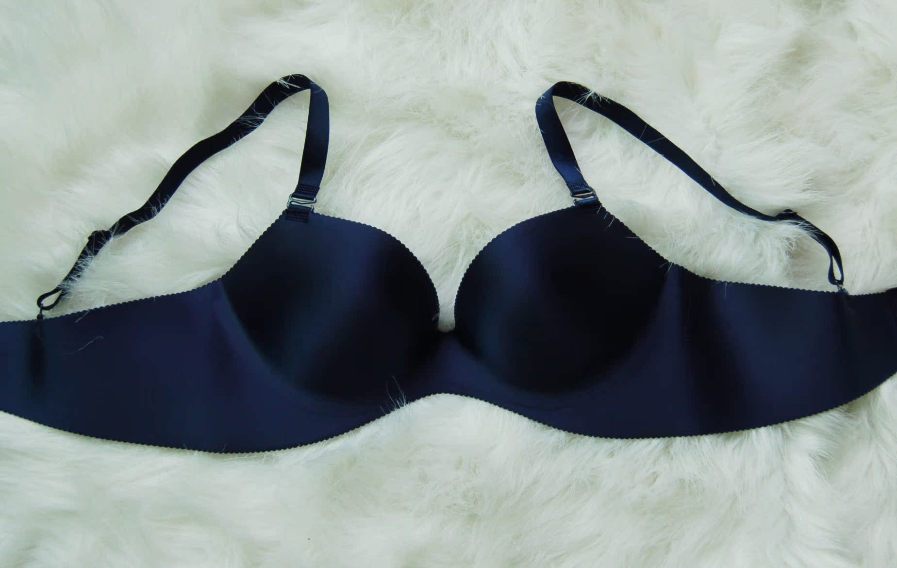 薇可无痕内衣一片式无痕光面加厚文胸批发一件代发招代理包邮特价