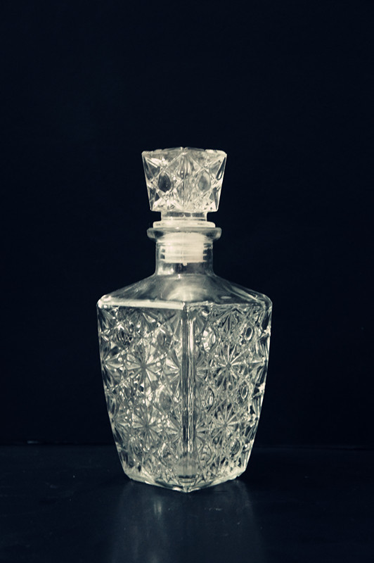 玻璃瓶生产厂家批发500ml钻石酒瓶红酒瓶白酒瓶水晶酒具泡酒瓶