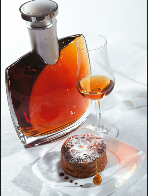 法国洋酒卡慕经典特醇超级金花camus卡幕e