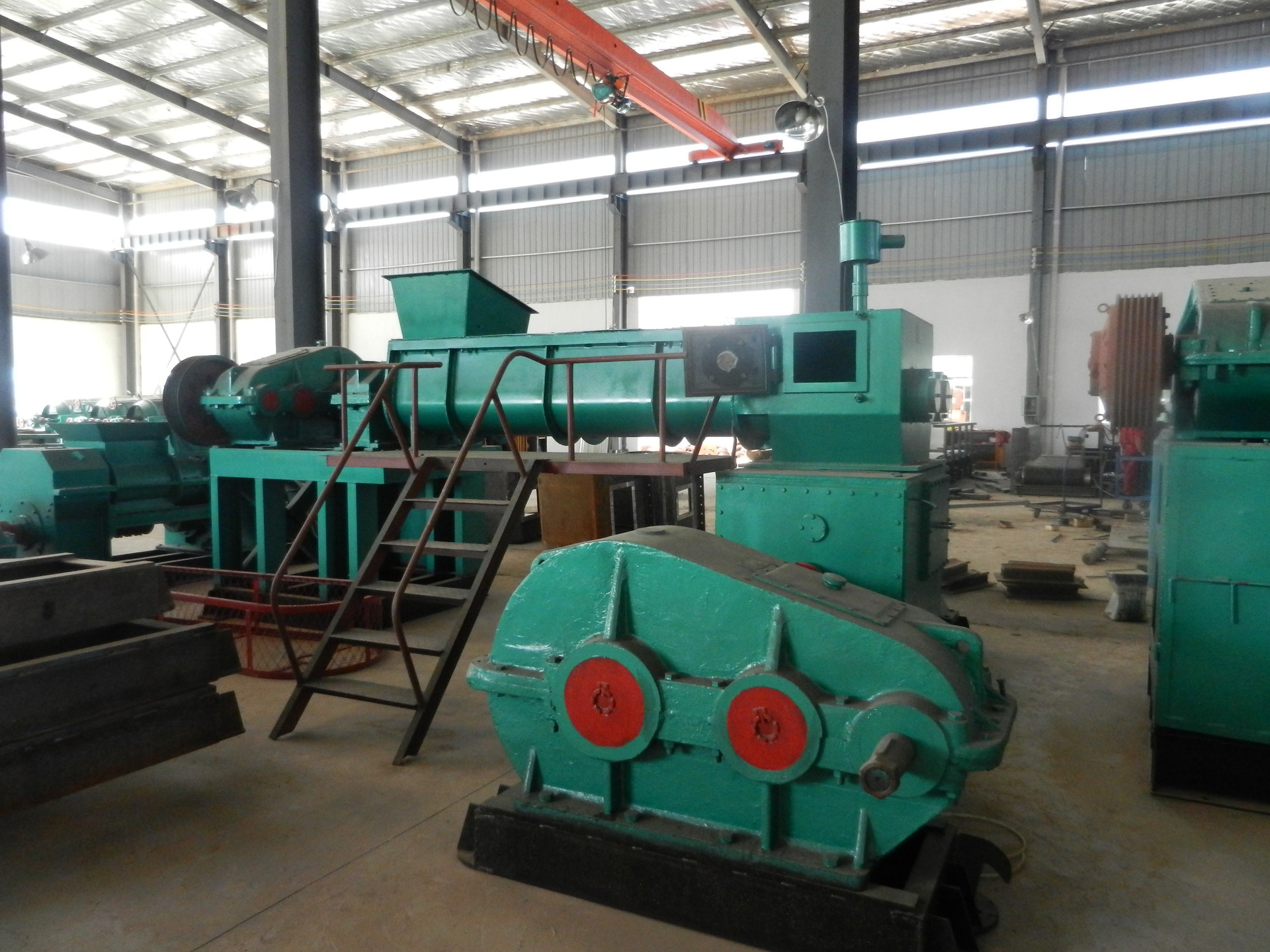 环保页岩粘土制砖机小型节能真空机河南浙江福建市场