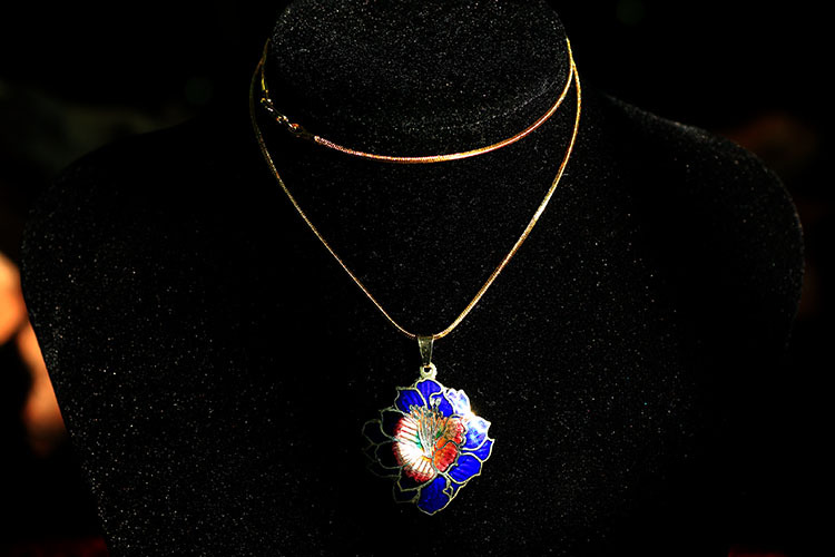 景泰蓝经典藏品 正宗北京景泰蓝项链,烤瓷项链 吊坠搭配金链