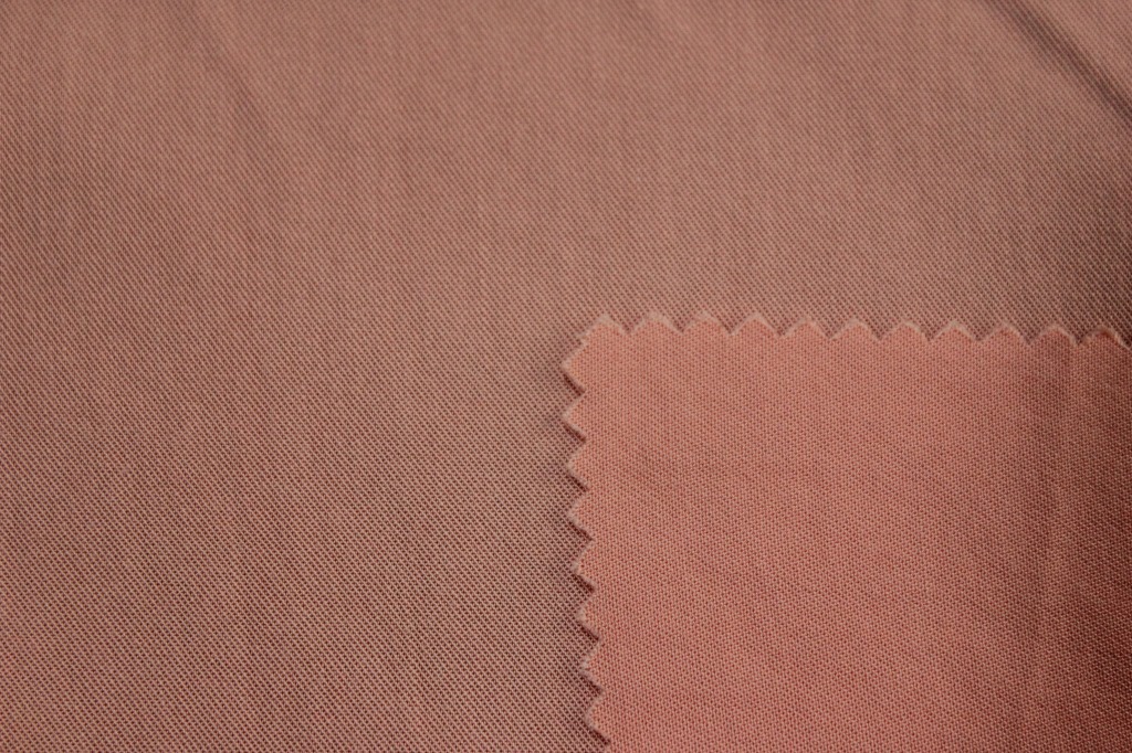 30s斜纹人棉 高密粗斜纹 斜纹棉绸布 人棉衬衫面料 棉绸火热预定