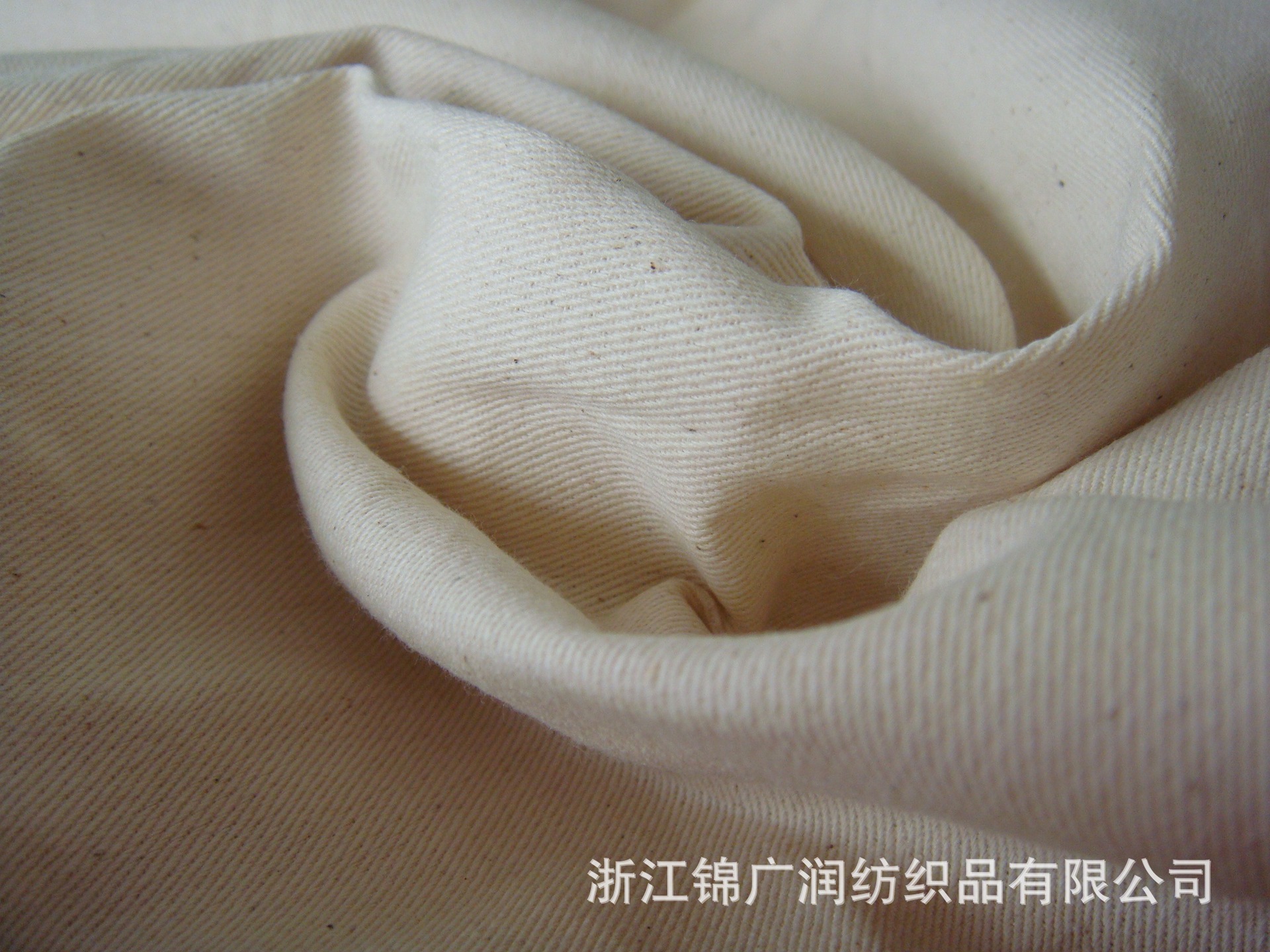 全棉坯布：纺织行业的绿色先锋